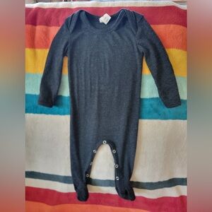 Kate Quinn ribbed footie
